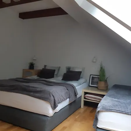 Szeregowe Nasza - 4 Minuty Od Plazy