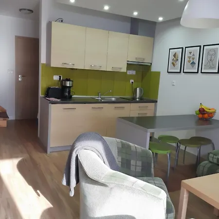 Szeregowe Nasza - 4 Minuty Od Plazy 別荘