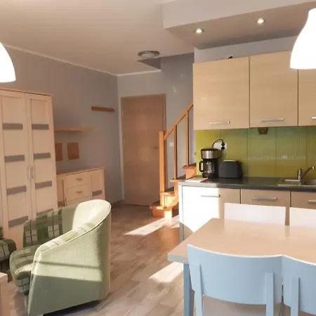 Szeregowe Nasza - 4 Minuty Od Plazy 別荘 ポビエロボ