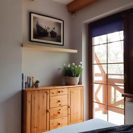 Szeregowe Nasza - 4 Minuty Od Plazy ポビエロボ