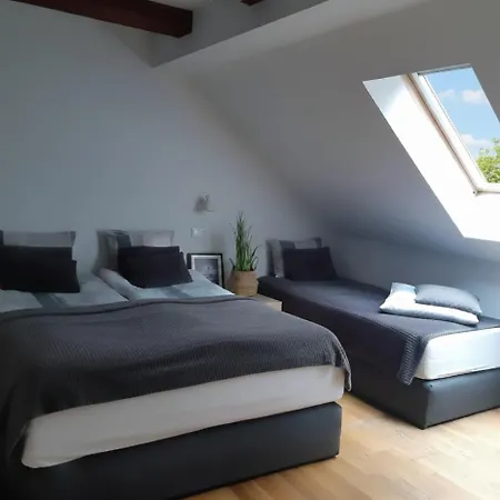 Szeregowe Nasza - 4 Minuty Od Plazy 別荘 *