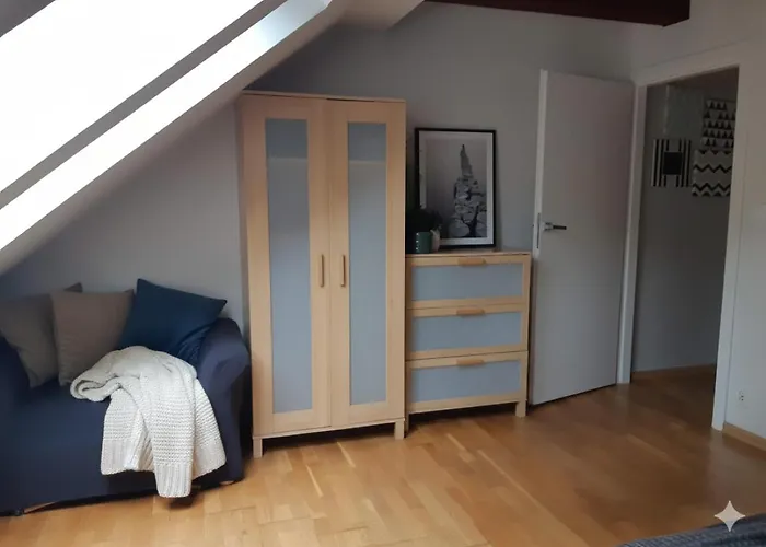 Szeregowe Nasza - 4 Minuty Od Plazy